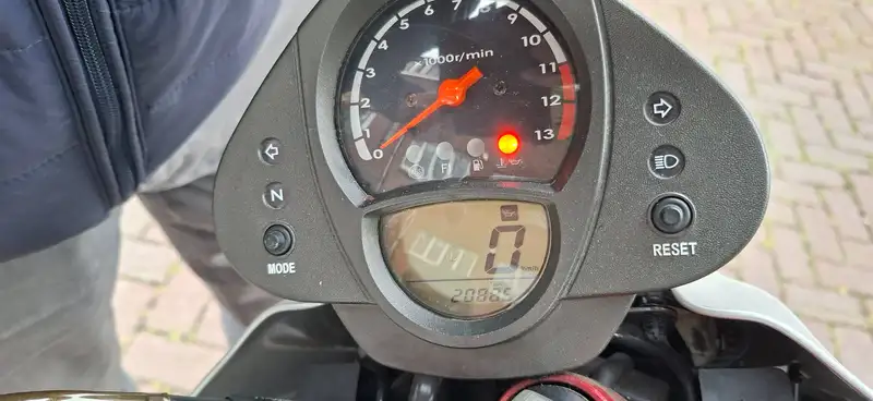 Kawasaki ER-6n - foto 5