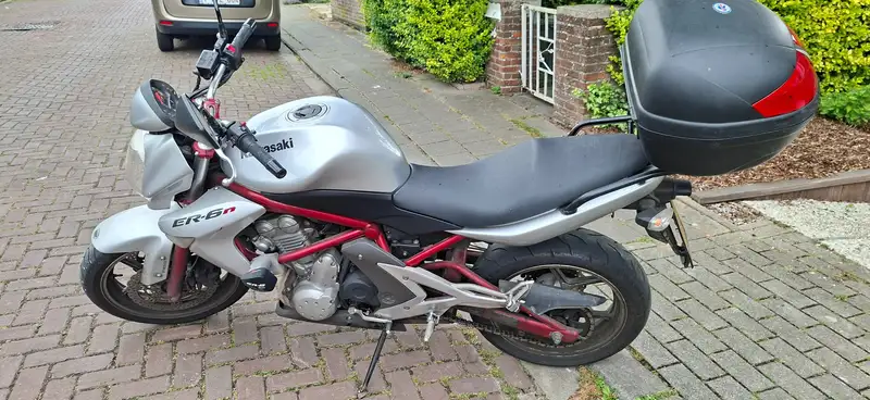 Kawasaki ER-6n
