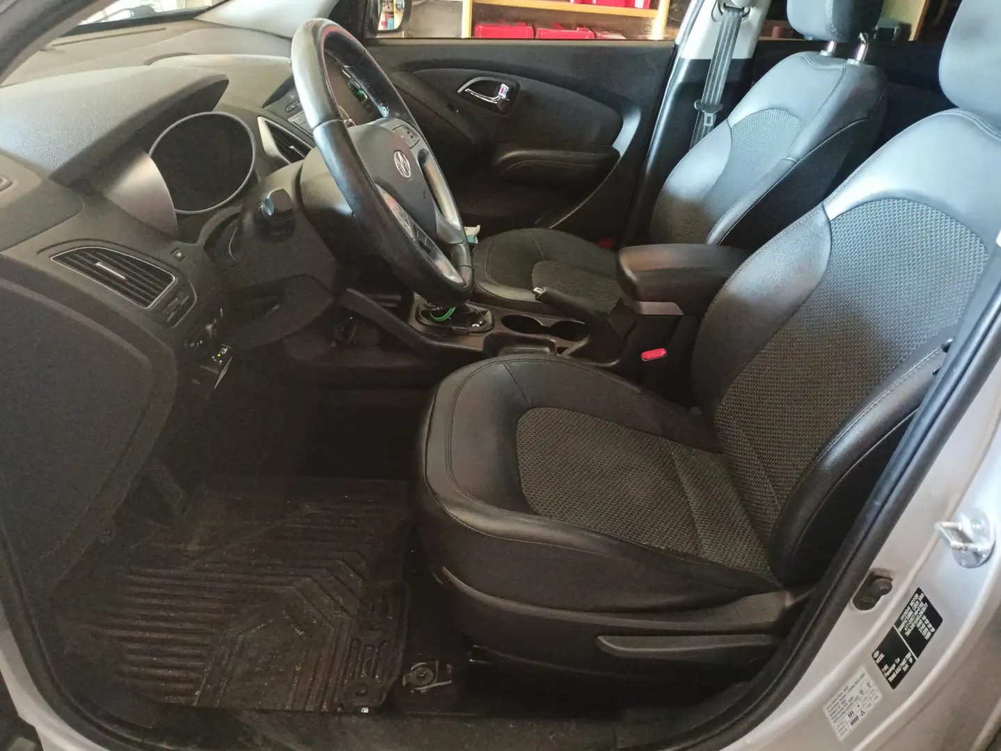 Hyundai iX35 ix35 1.7 crdi Comfort 2wd Grigio - 2