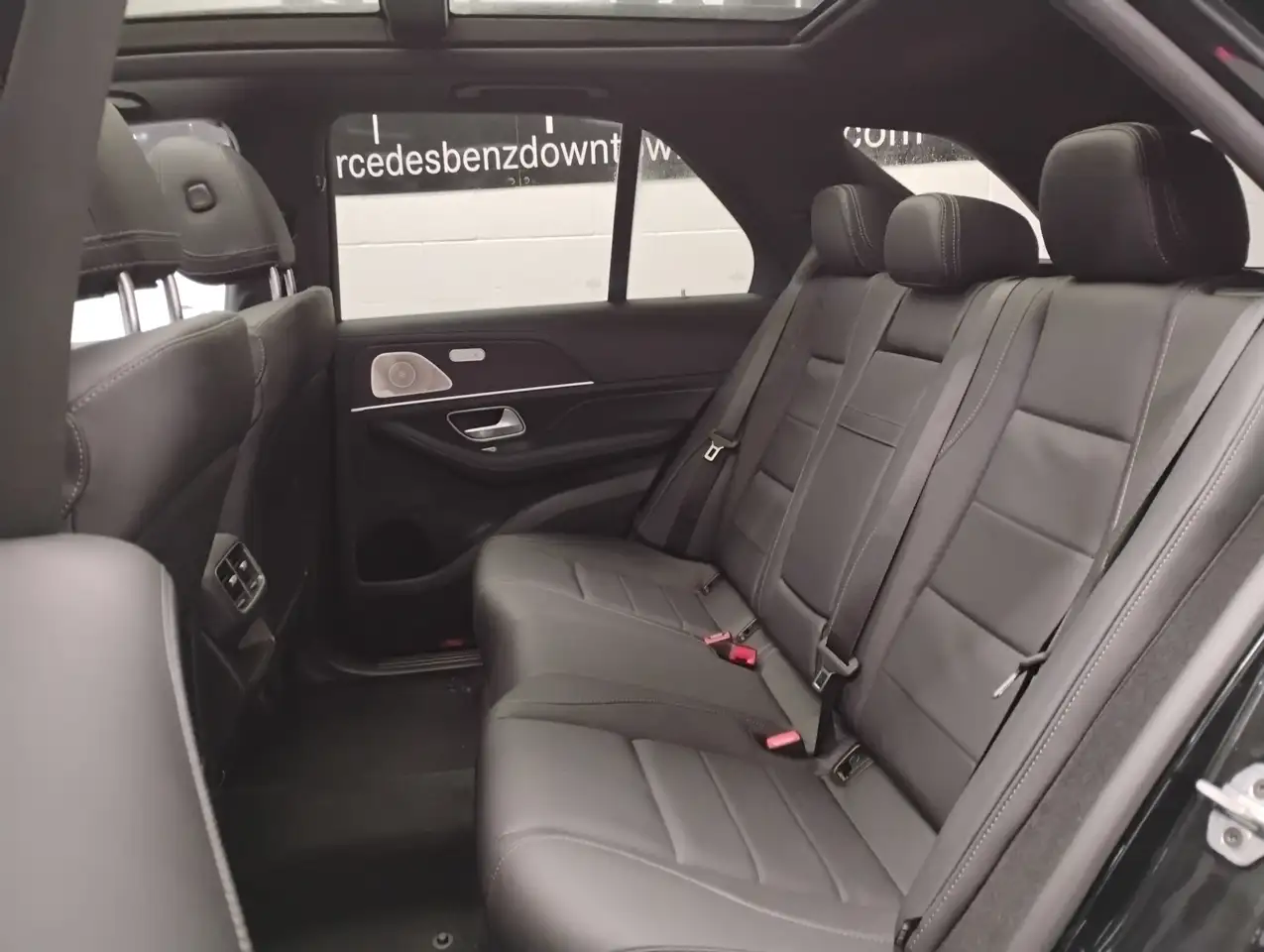 Mercedes-Benz GLE снимка Mercedes-Benz GLE