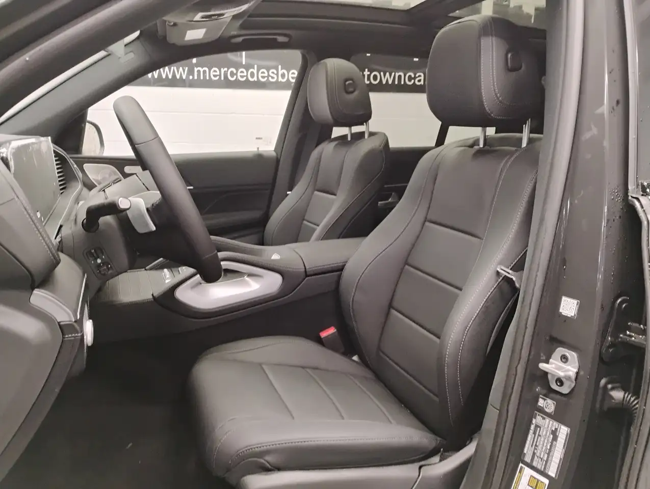 Mercedes-Benz GLE снимка Mercedes-Benz GLE