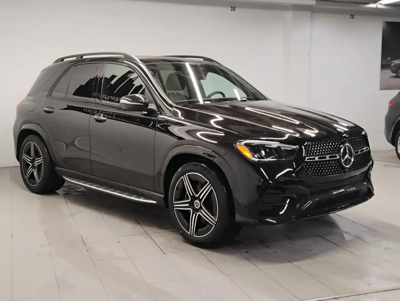 Mercedes-Benz GLE снимка Mercedes-Benz GLE