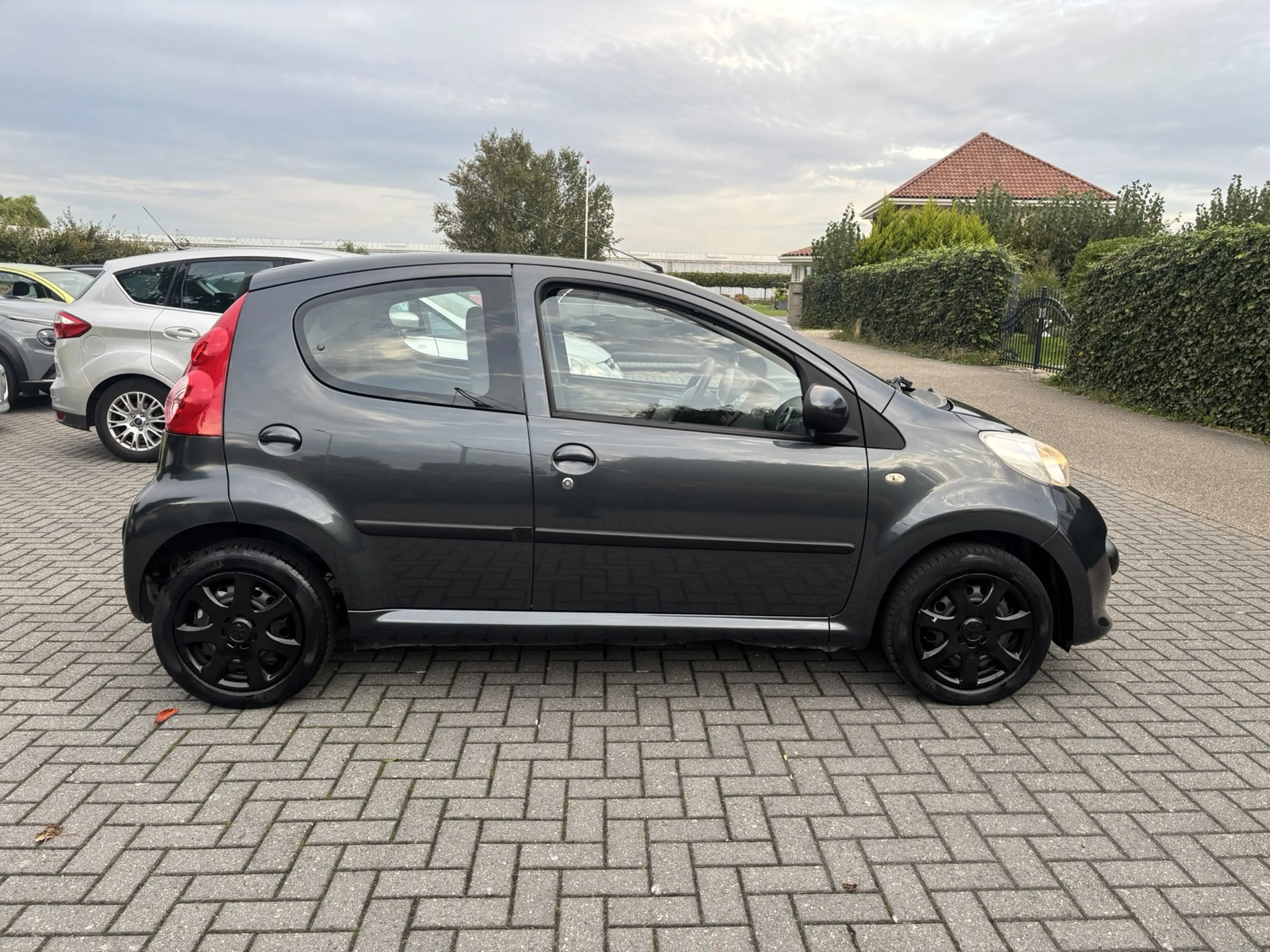 Peugeot 107 1.0-12V XS | Automaat | Airco | Apple Carplay | An — photo 16