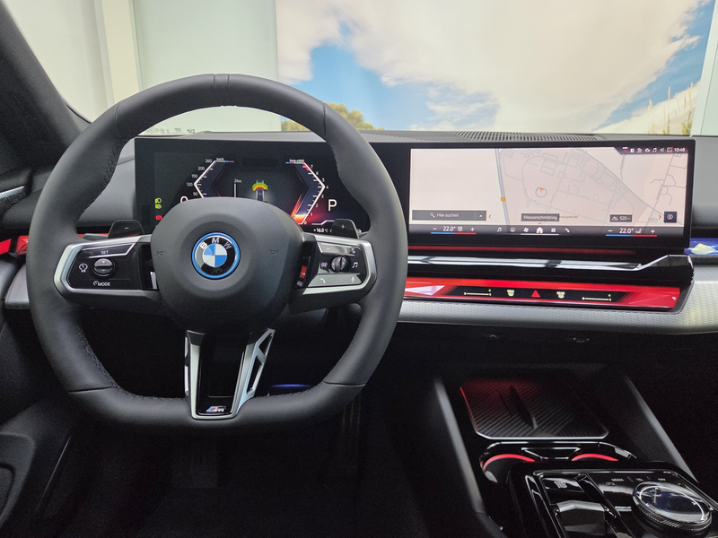 BMW 530 xDrive M SportPro 21 ACC 360 AHK Sitzlüft — photo 9