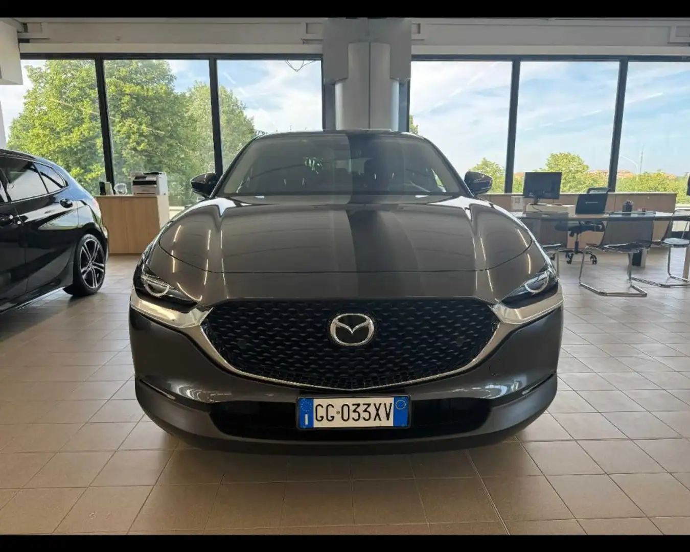 Mazda CX-30 2.0L Skyactiv-G M Hybrid 2WD Executive Gris - 1