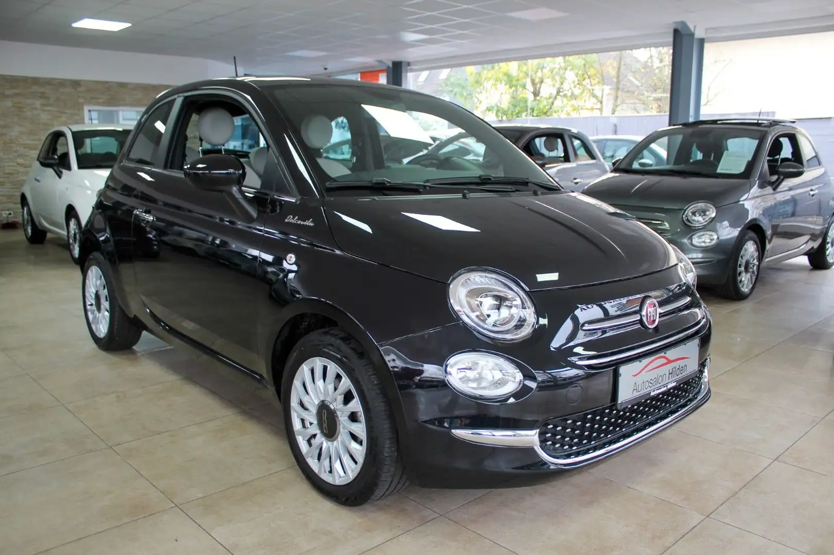 Fiat 500 Dolcevita Pano CarPlay Tempomat 1.Hand Alu Schwarz - 1