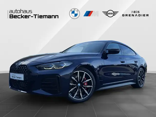 BMW M4 40i xDrive Gran Coupé M Sportpaket Pro NP: € 88.60