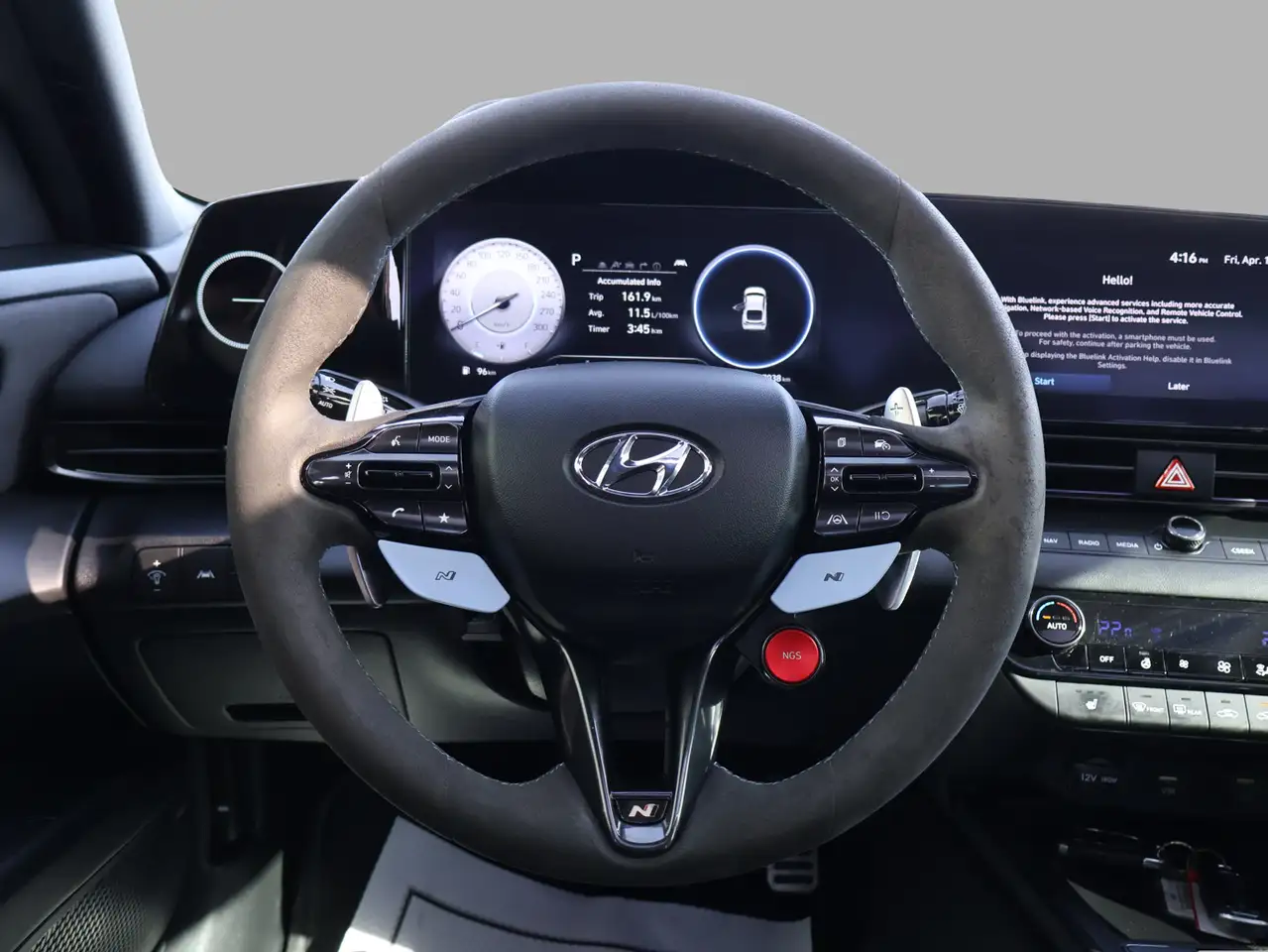 Hyundai ELANTRA снимка Hyundai ELANTRA