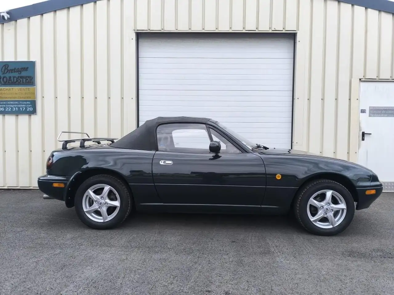 Mazda MX-5 MX5 Cabriolet 1.6i Soft Top, foto 1
