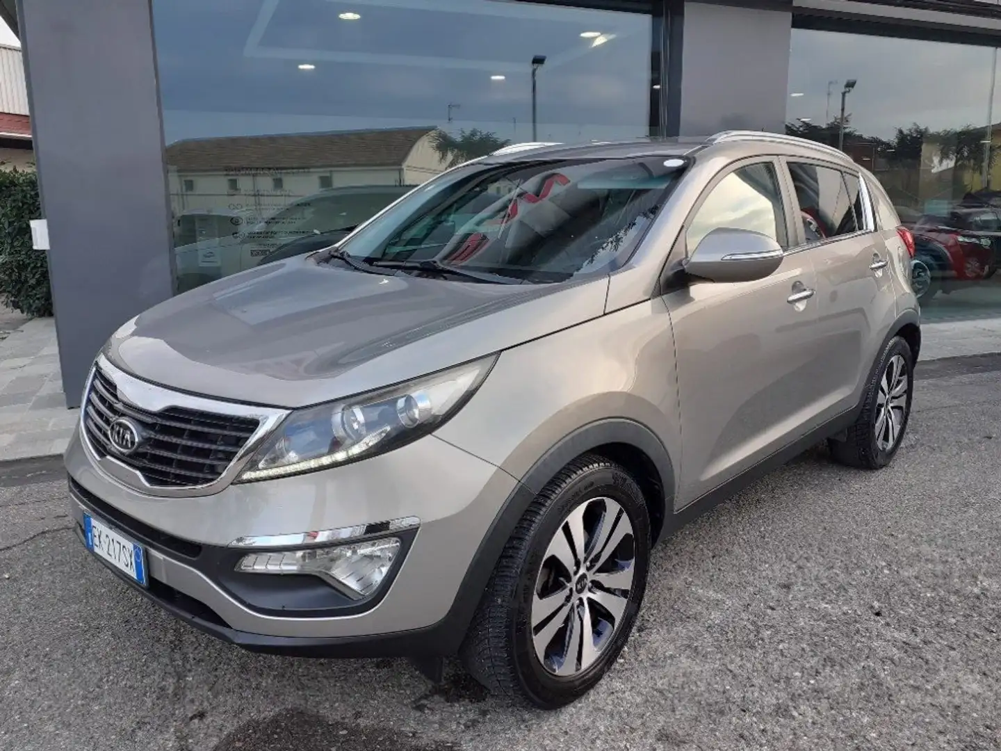 Kia Sportage 1.7 CRDI PELLE- R18 1 PROP KM CERTIFIC-GARANZIA Beige - 2
