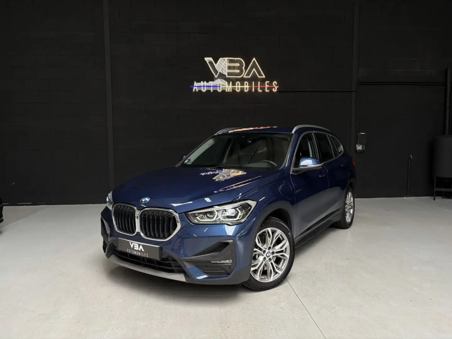 BMW X1 (2) xDrive25e Lounge BVA6 Bleu - 2