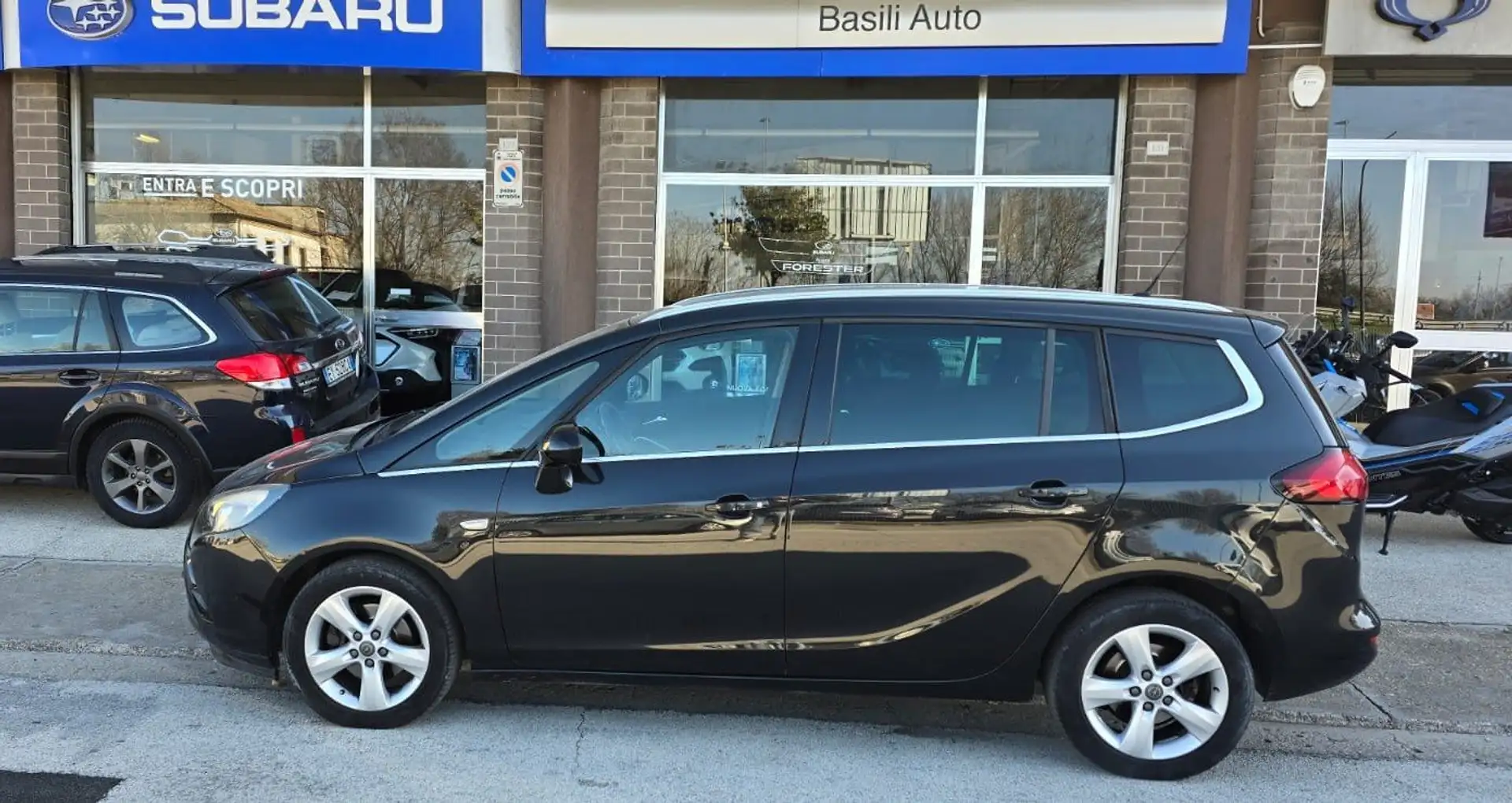 Opel Zafira Tourer 1.6T Cosmo ecoM 150cv Nero - 1