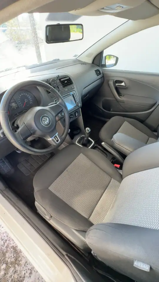 Volkswagen Polo Citadine 5 portes — photo 6