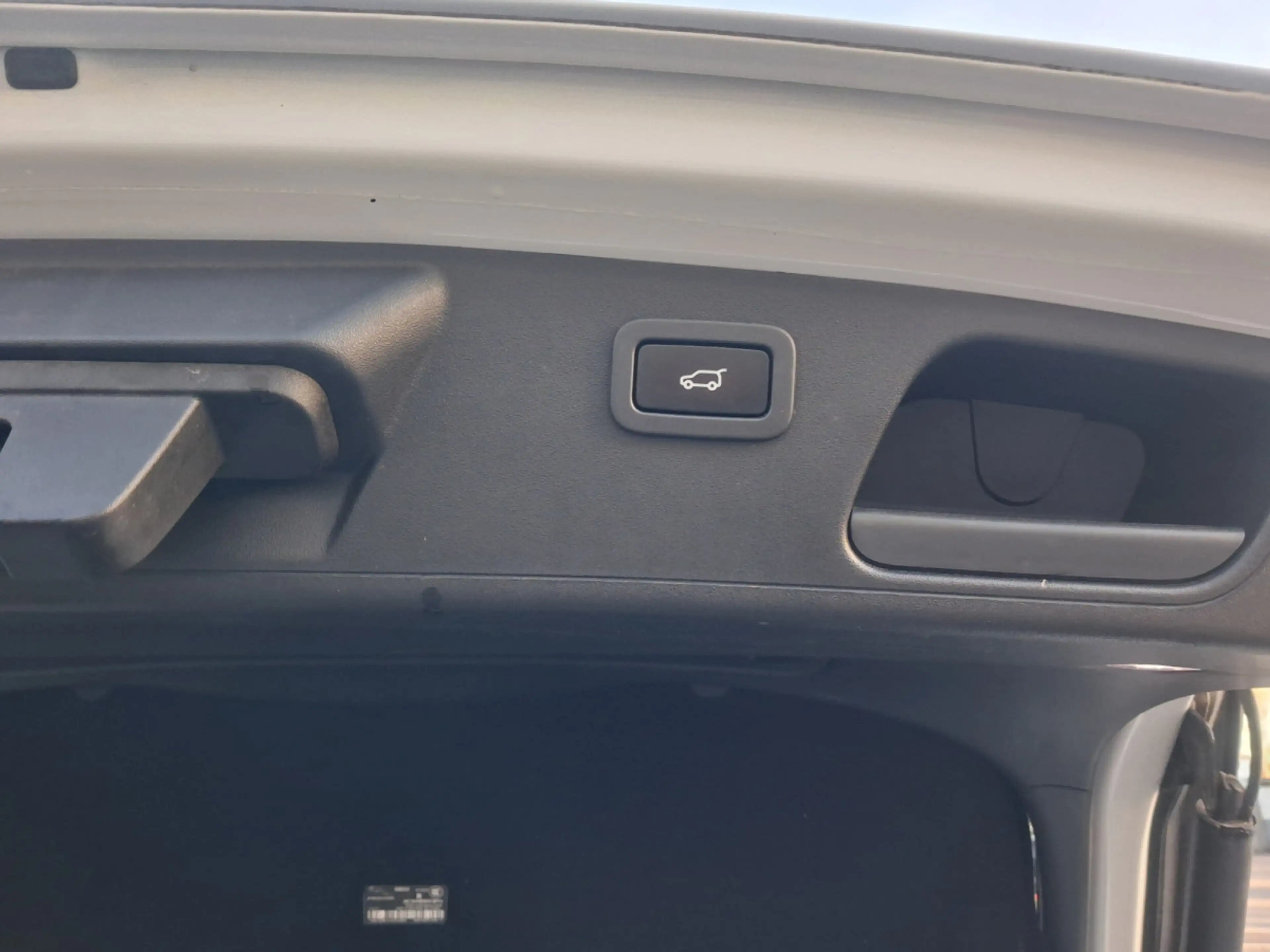Jaguar E-Pace RDINAMIC — photo 7