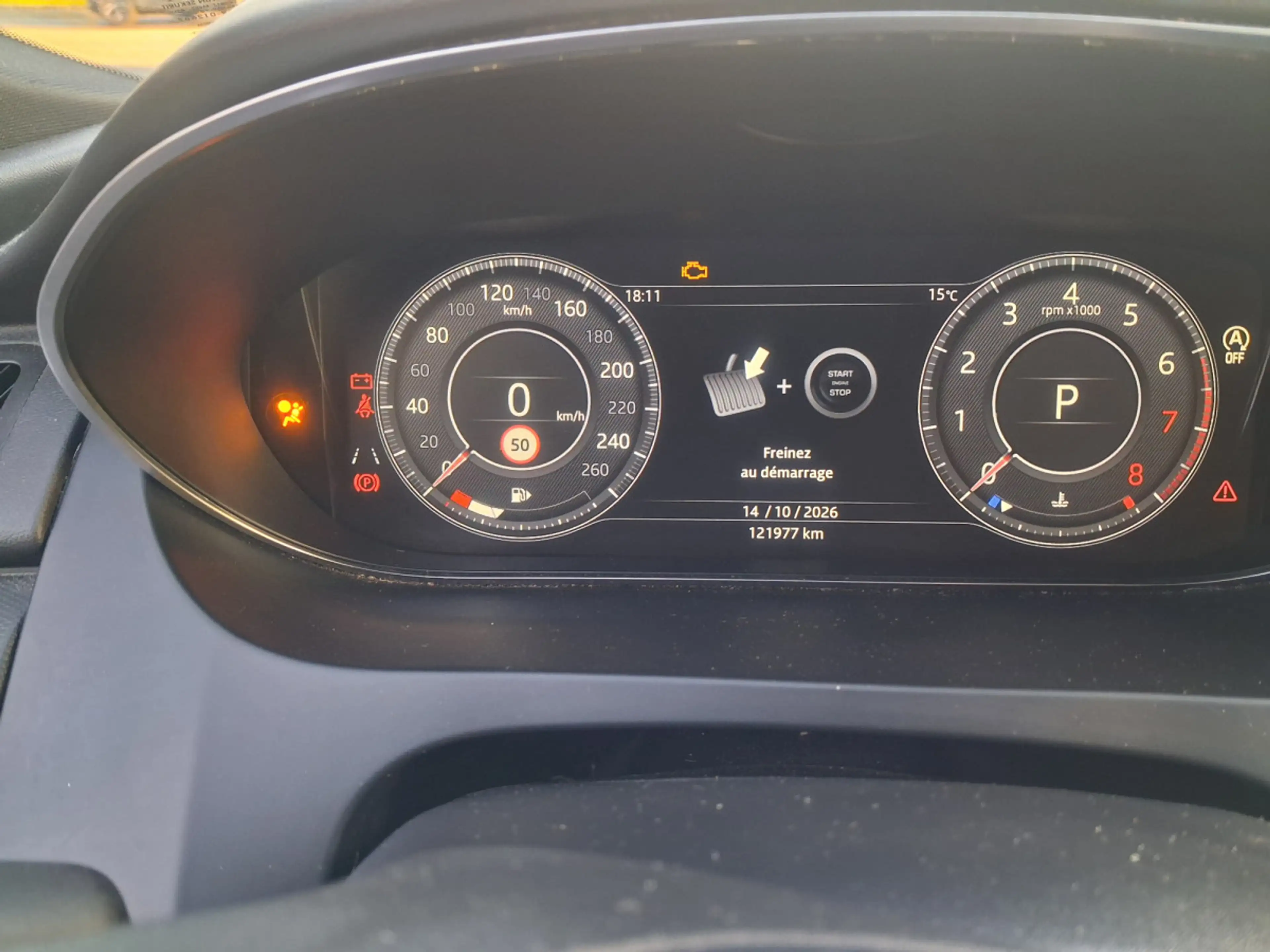 Jaguar E-Pace RDINAMIC — photo 13