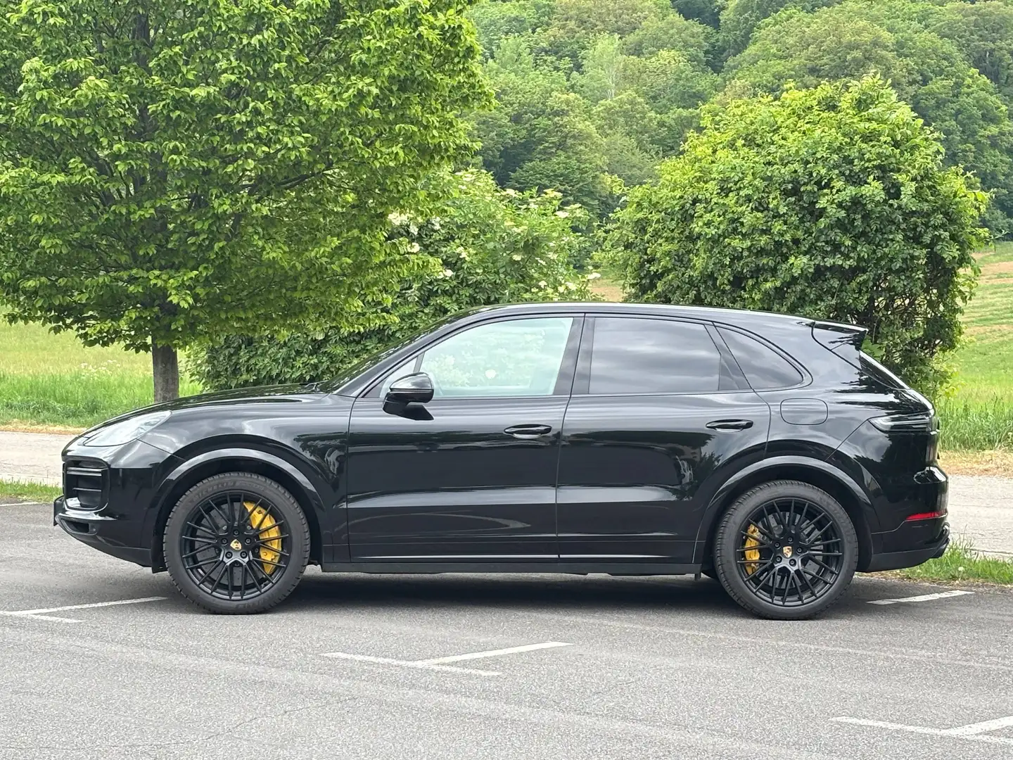 Porsche Cayenne Cayenne III Turbo S E-Hybrid PHEV 17,9 kWh Aut. Schwarz - 2