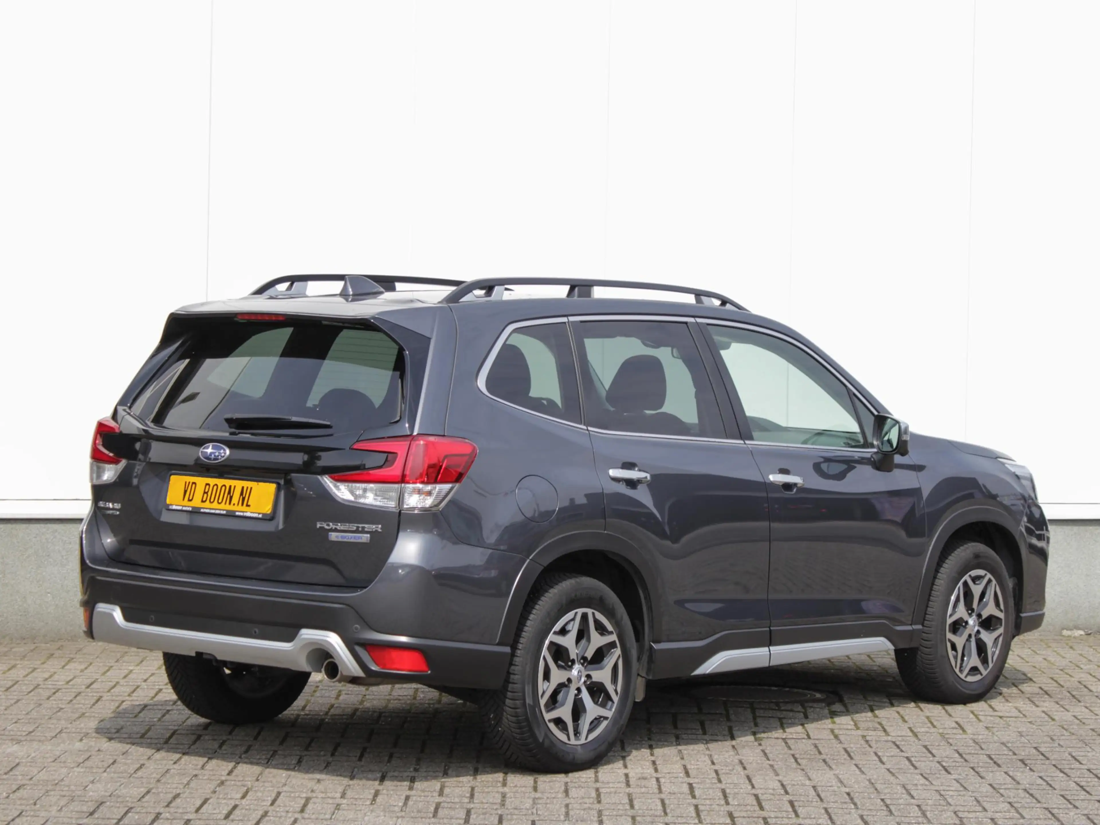 Subaru Forester 2.0i e-BOXER Luxury | Navi | Adap. Cruise | Clima — photo 3