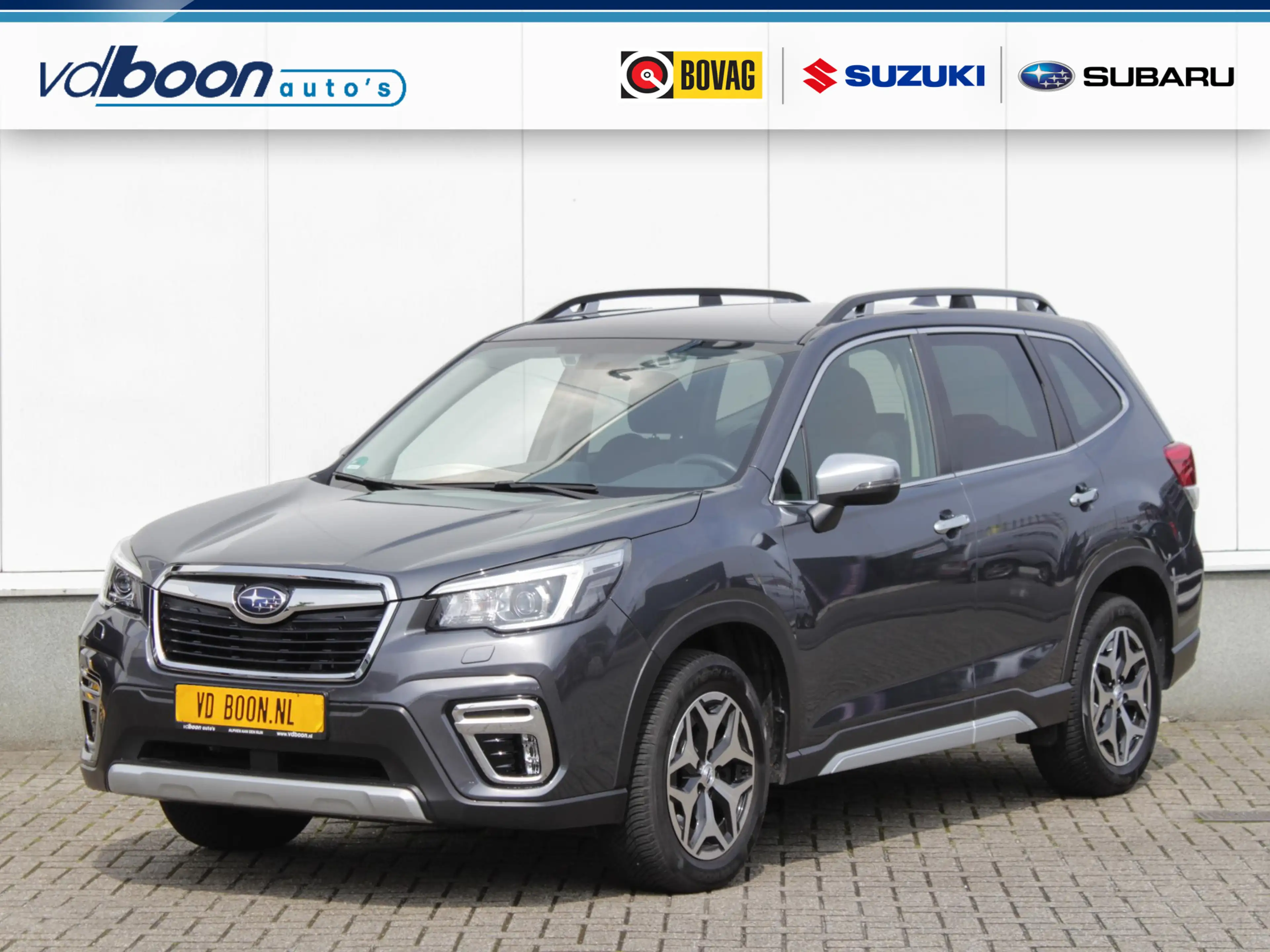 Subaru Forester 2.0i e-BOXER Luxury | Navi | Adap. Cruise | Clima