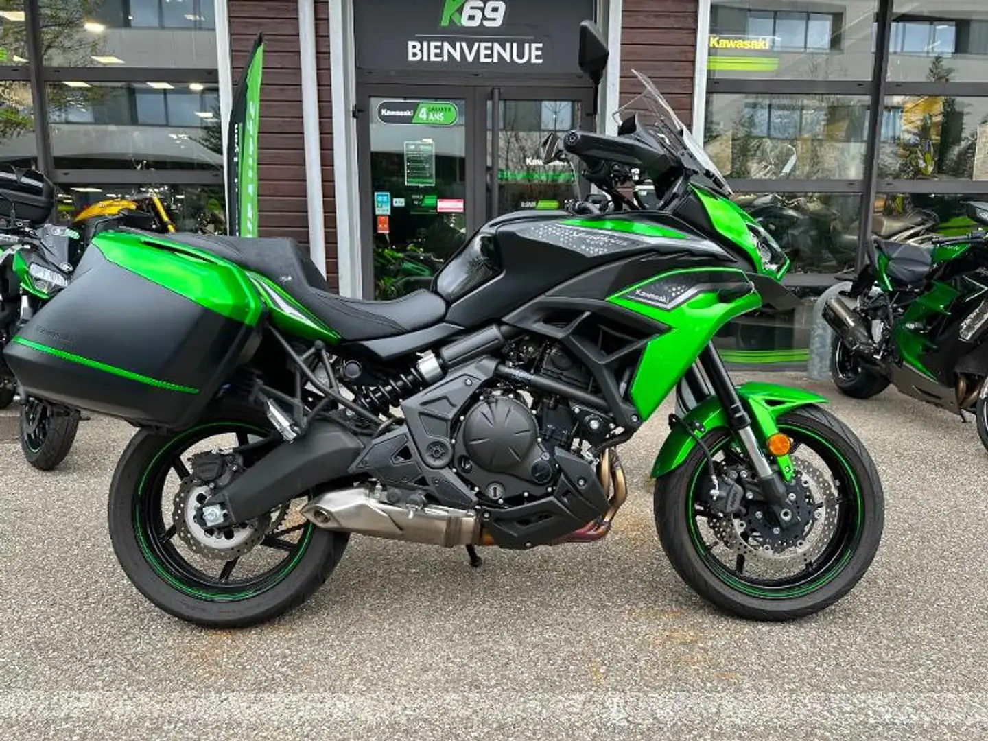 Kawasaki Versys 650 Verde - 1