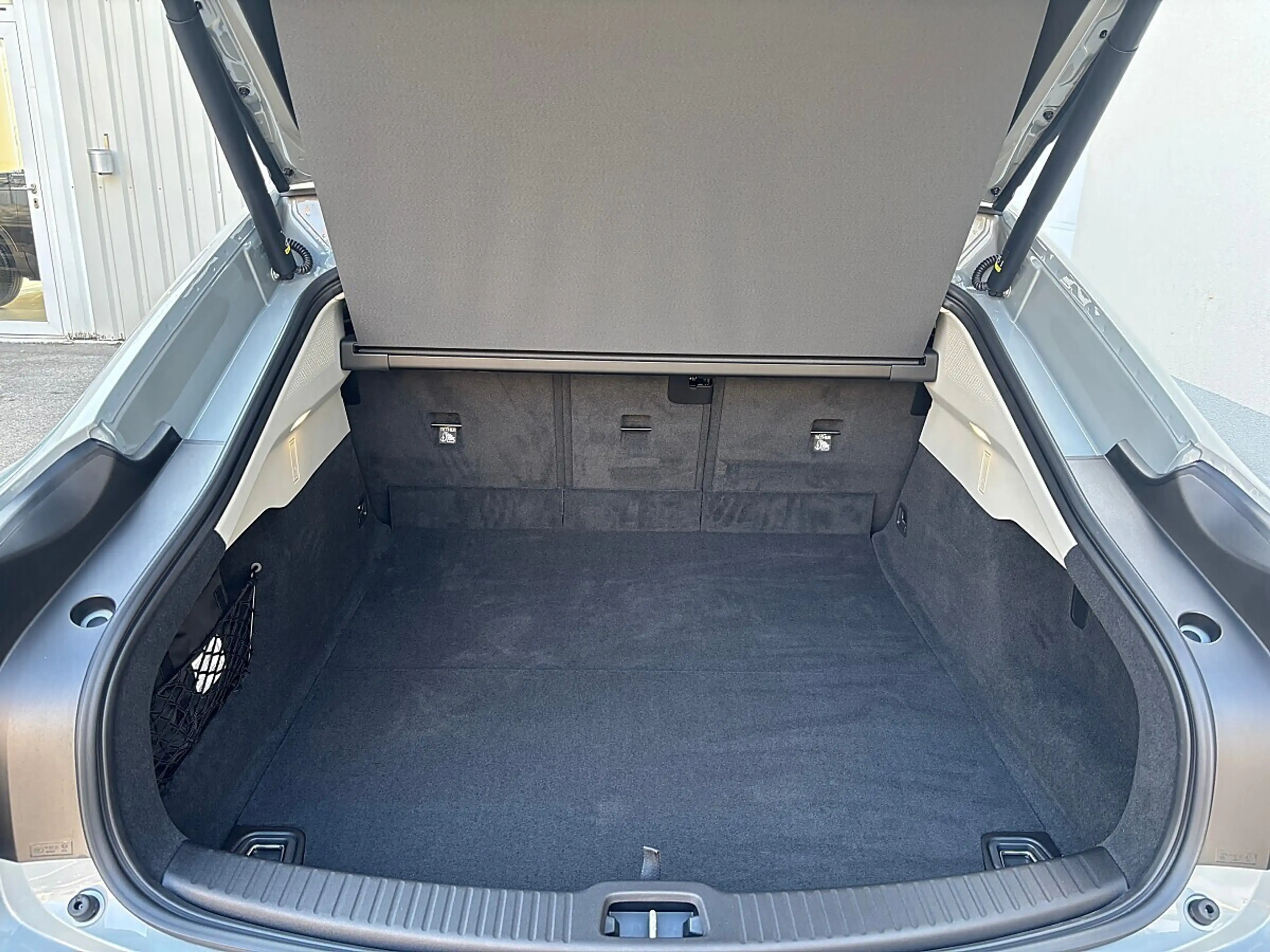Volvo ES90 Single Motor Extended Range 92kWh Plus | Stahl ... — photo 14