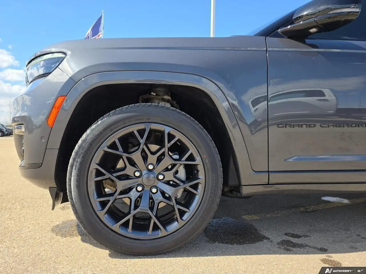 Jeep Grand Cherokee снимка Jeep Grand Cherokee