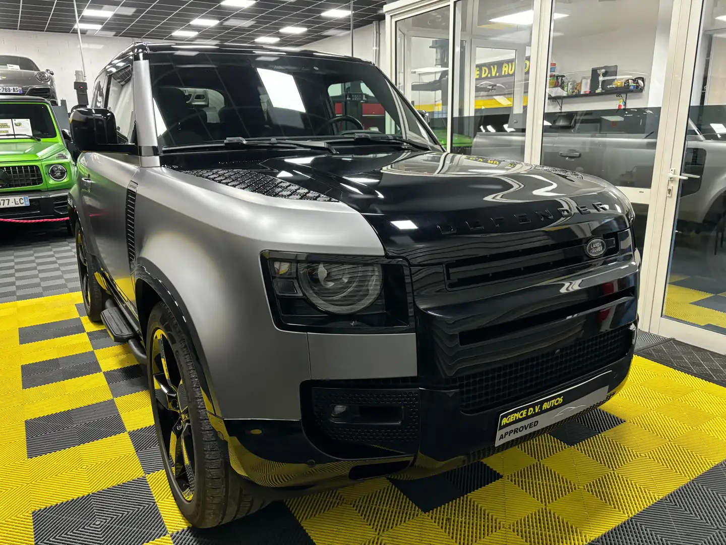 Land Rover Defender 90 P400 MHEV BVA8 X-Dynamic X Gris - 2