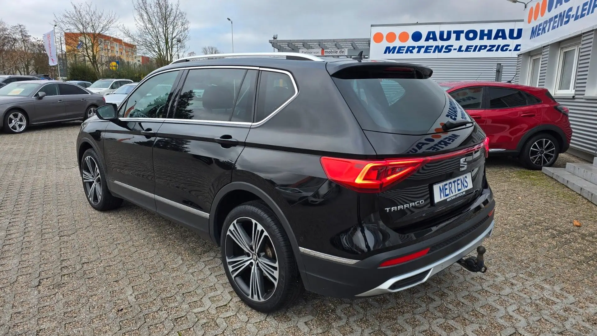 SEAT Tarraco 2.0 TDI 4D DSG LED PANO 4X SHZ NAV DAB Noir - 2