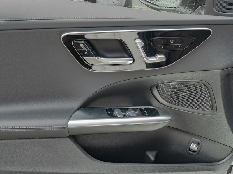 Mercedes-Benz C 180 AMG-Sport/Night/360/LED/Ambiente/Memo — photo 11