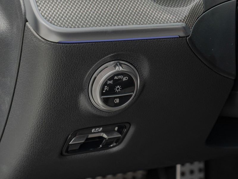 Mercedes-Benz C 180 AMG-Sport/Night/360/LED/Ambiente/Memo — photo 13