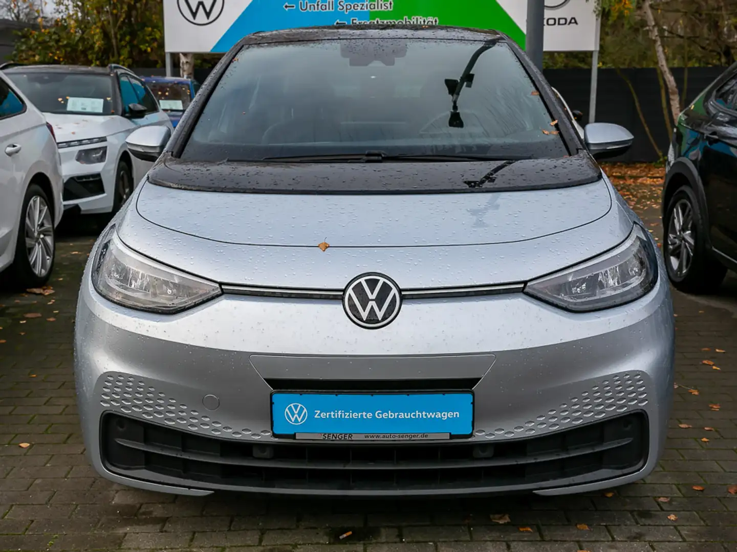 Volkswagen ID.3 Pro Performance Nav SHZ PDC APP Silber - 2