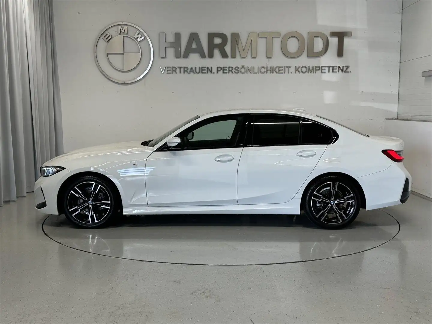 BMW 318 d Blanc - 2