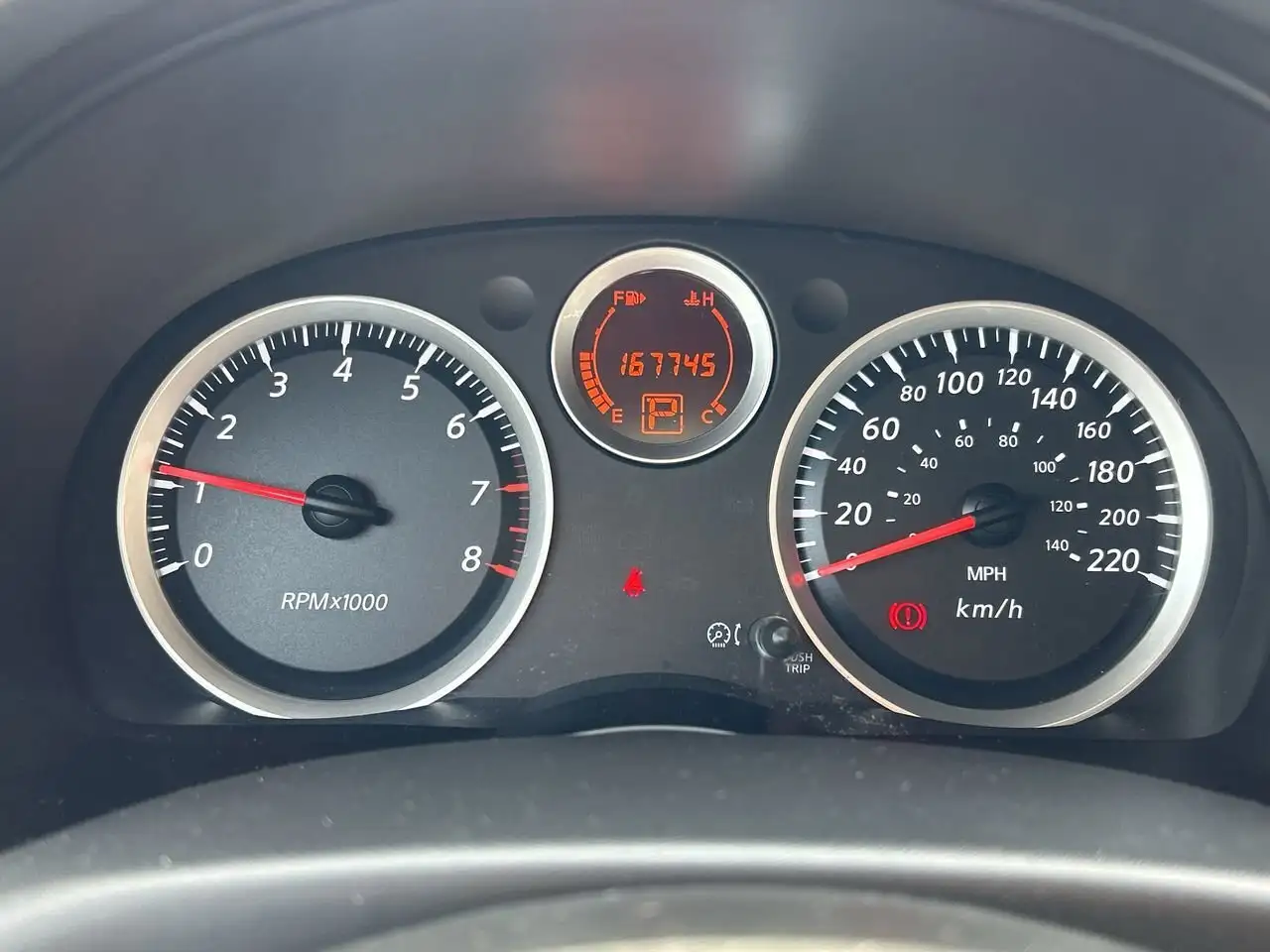 Nissan Sentra снимка Nissan Sentra