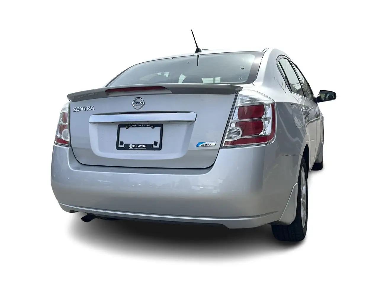 Nissan Sentra снимка Nissan Sentra