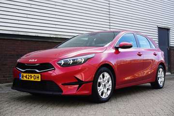 1.0 T-GDi DynamicLine/120PK/All-Seasonbanden/ 1e E