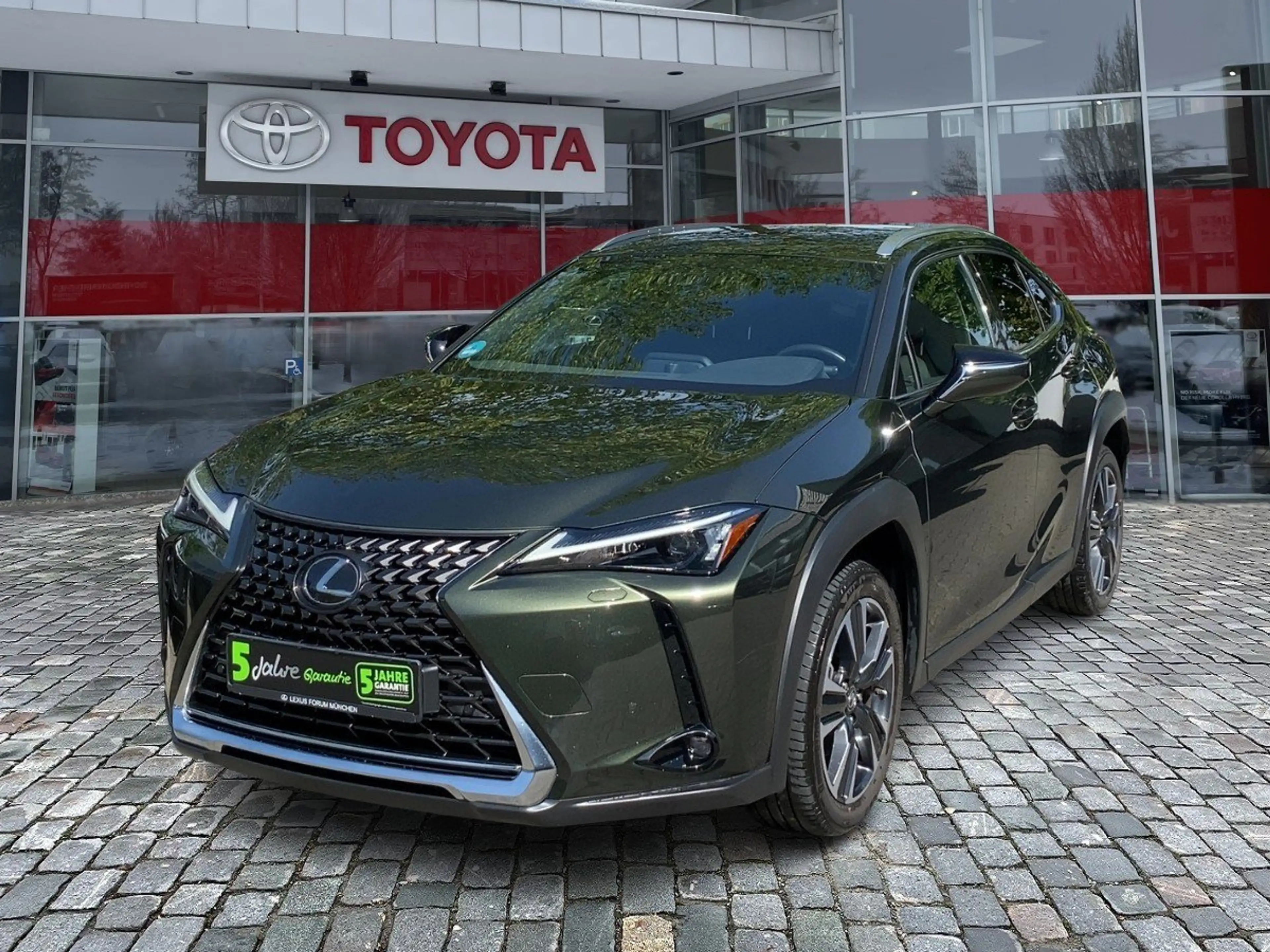 Lexus UX 250h UX 250 h Style Edition zuverlässiger GW — photo 2