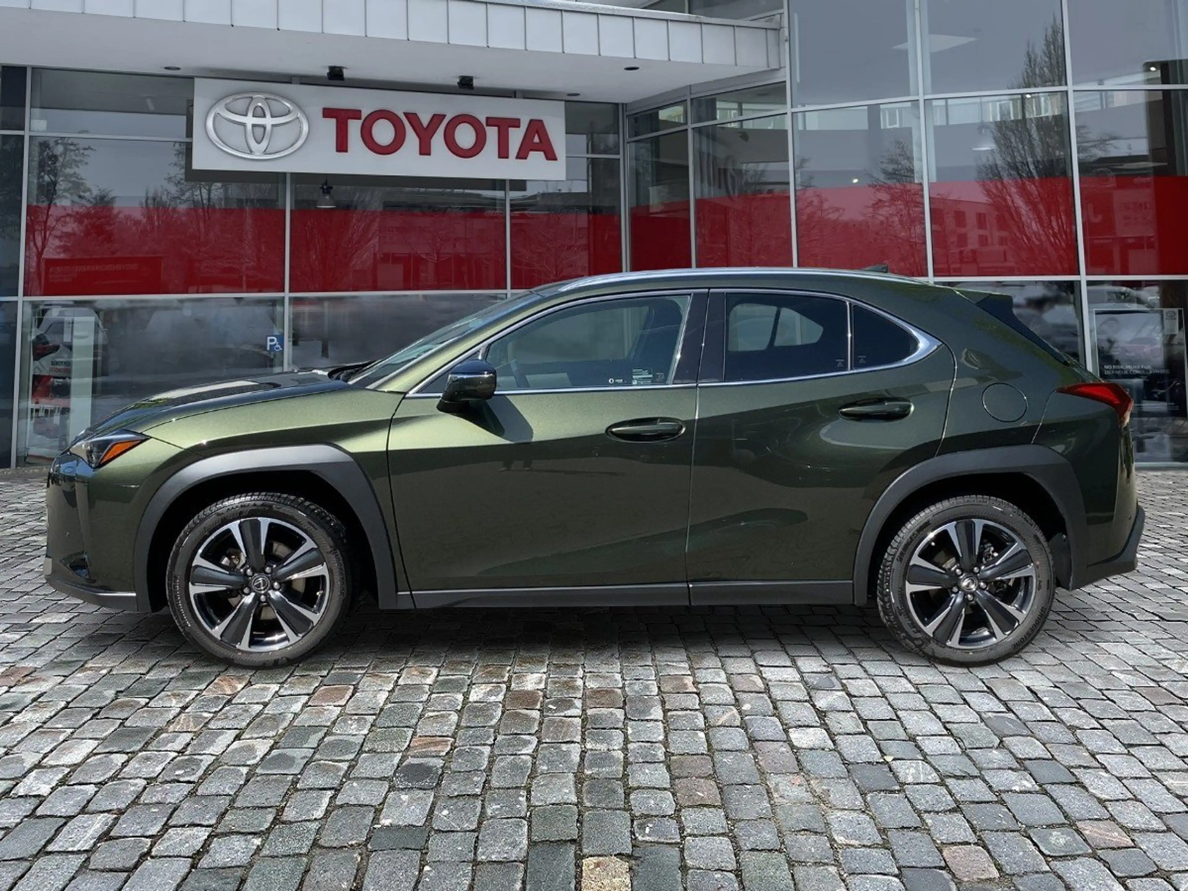 Lexus UX 250h UX 250 h Style Edition zuverlässiger GW — photo 3