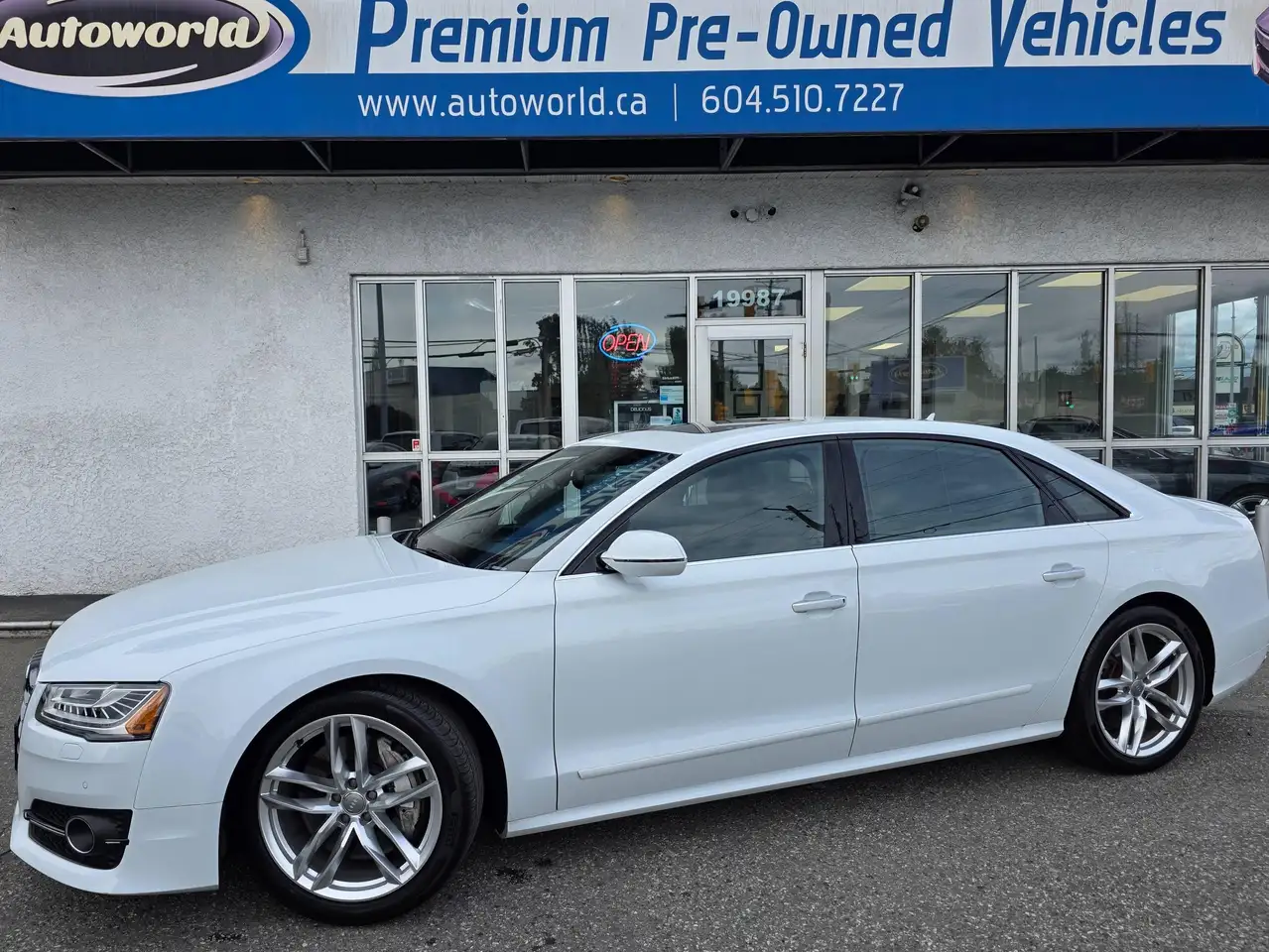 2016 Audi A8