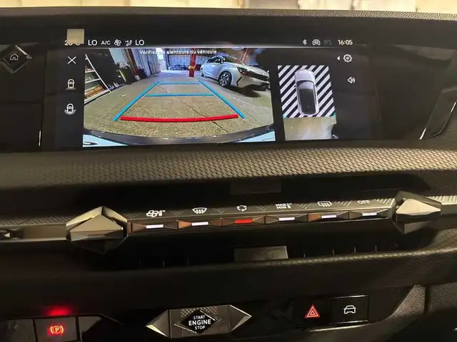 DS Automobiles DS 4 view 12