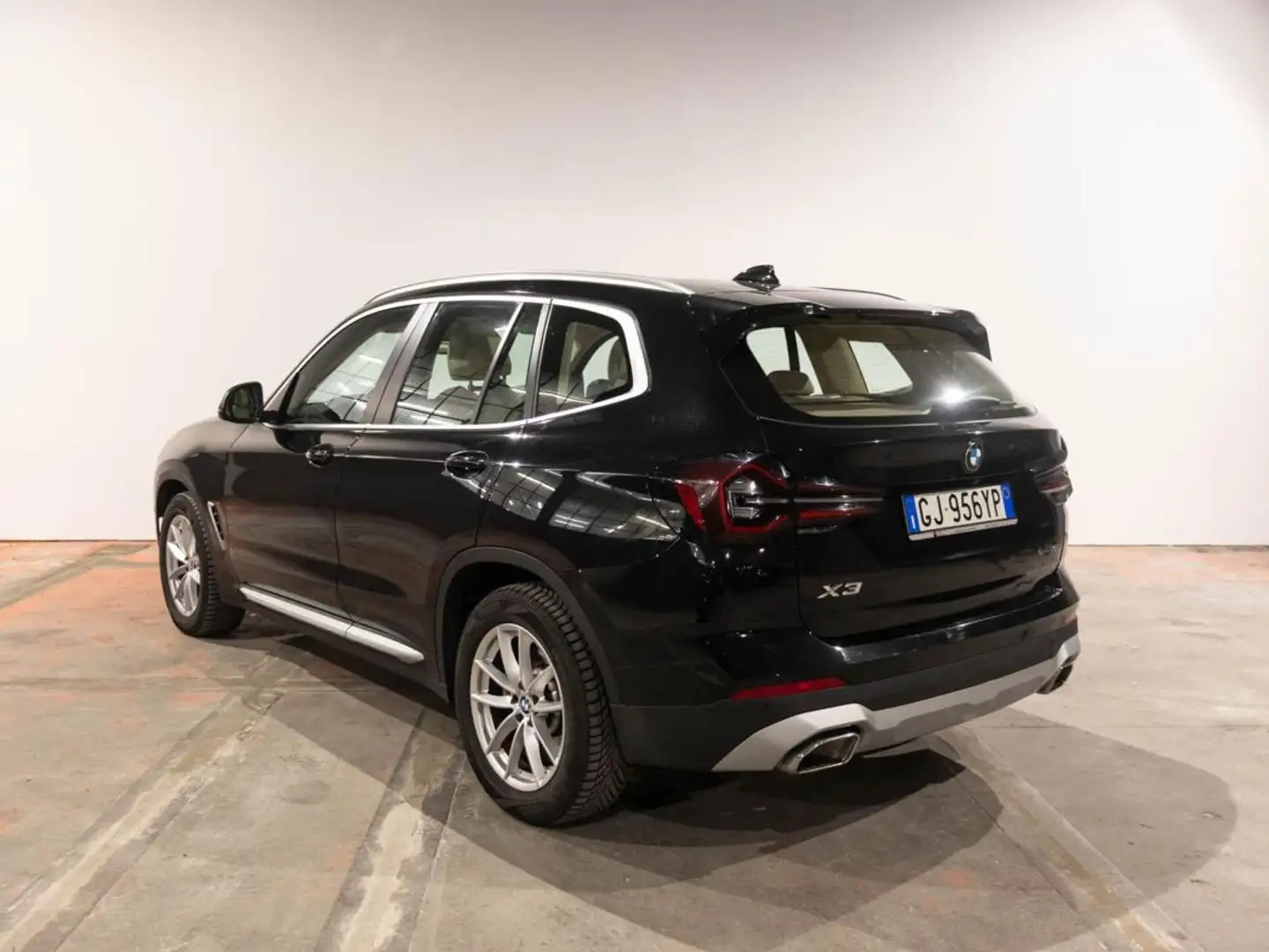 BMW X3 20d x-Drive 48V *TETTO* Nero - 2