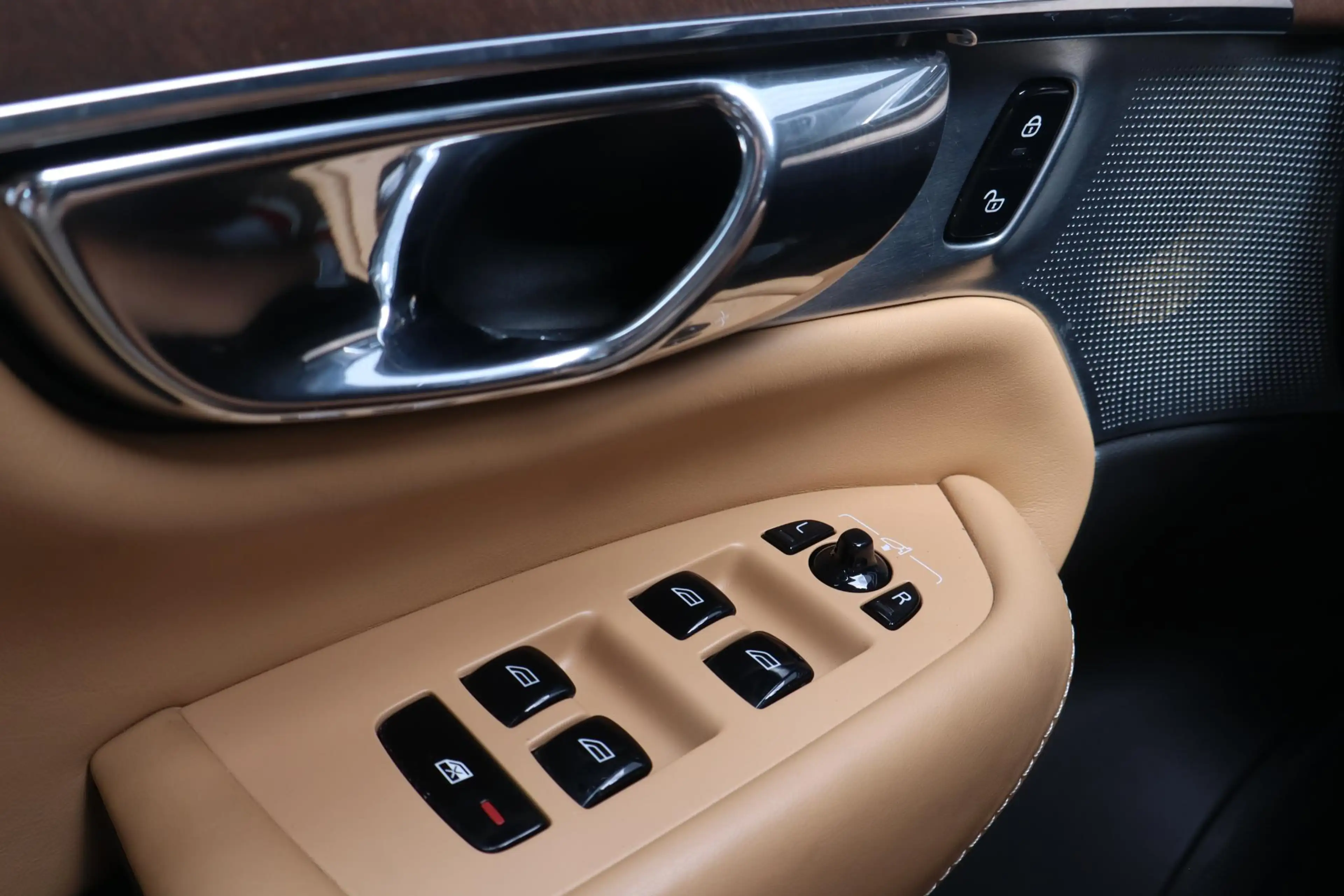 Volvo XC90 2.0 T8 Twin Engine AWD Inscription 7 Zitter | SOH — photo 20