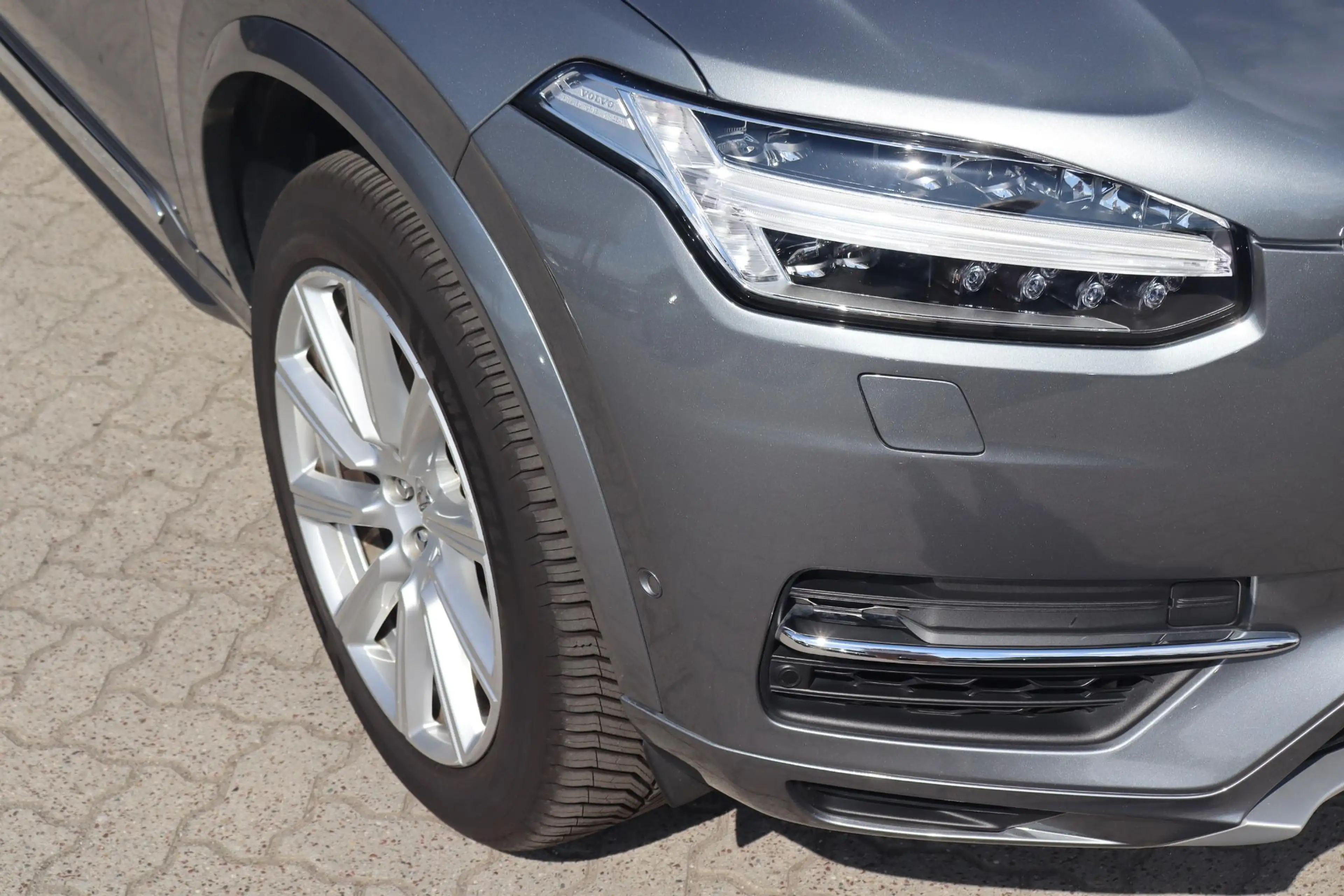 Volvo XC90 2.0 T8 Twin Engine AWD Inscription 7 Zitter | SOH — photo 4