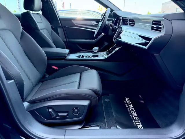 Audi A6 view 11