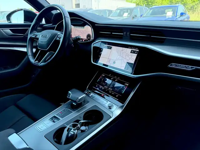 Audi A6 view 10
