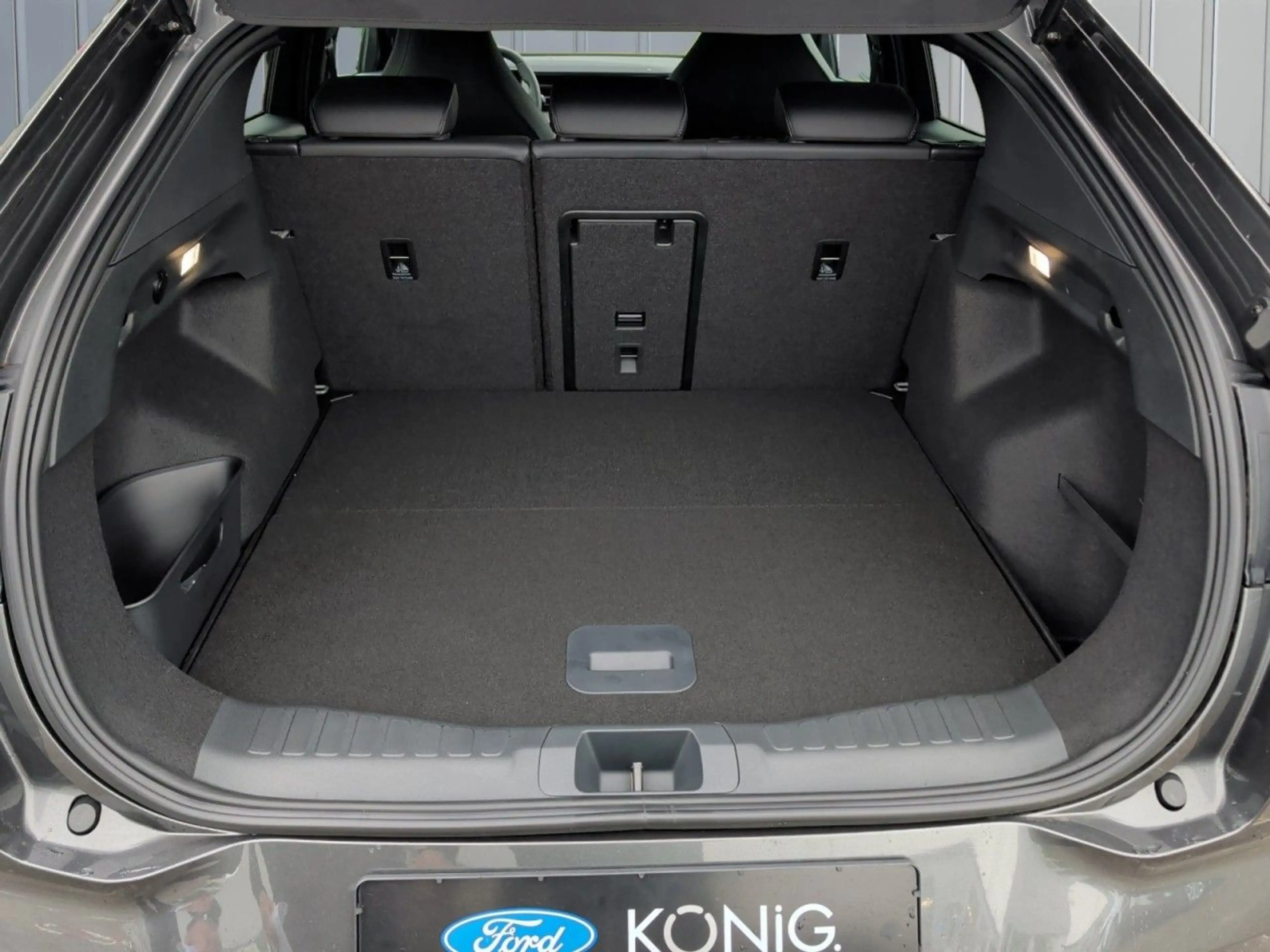 Ford Capri RWD Kamera+Navi+Massage-Sitz+ACC+KeyFree — photo 6