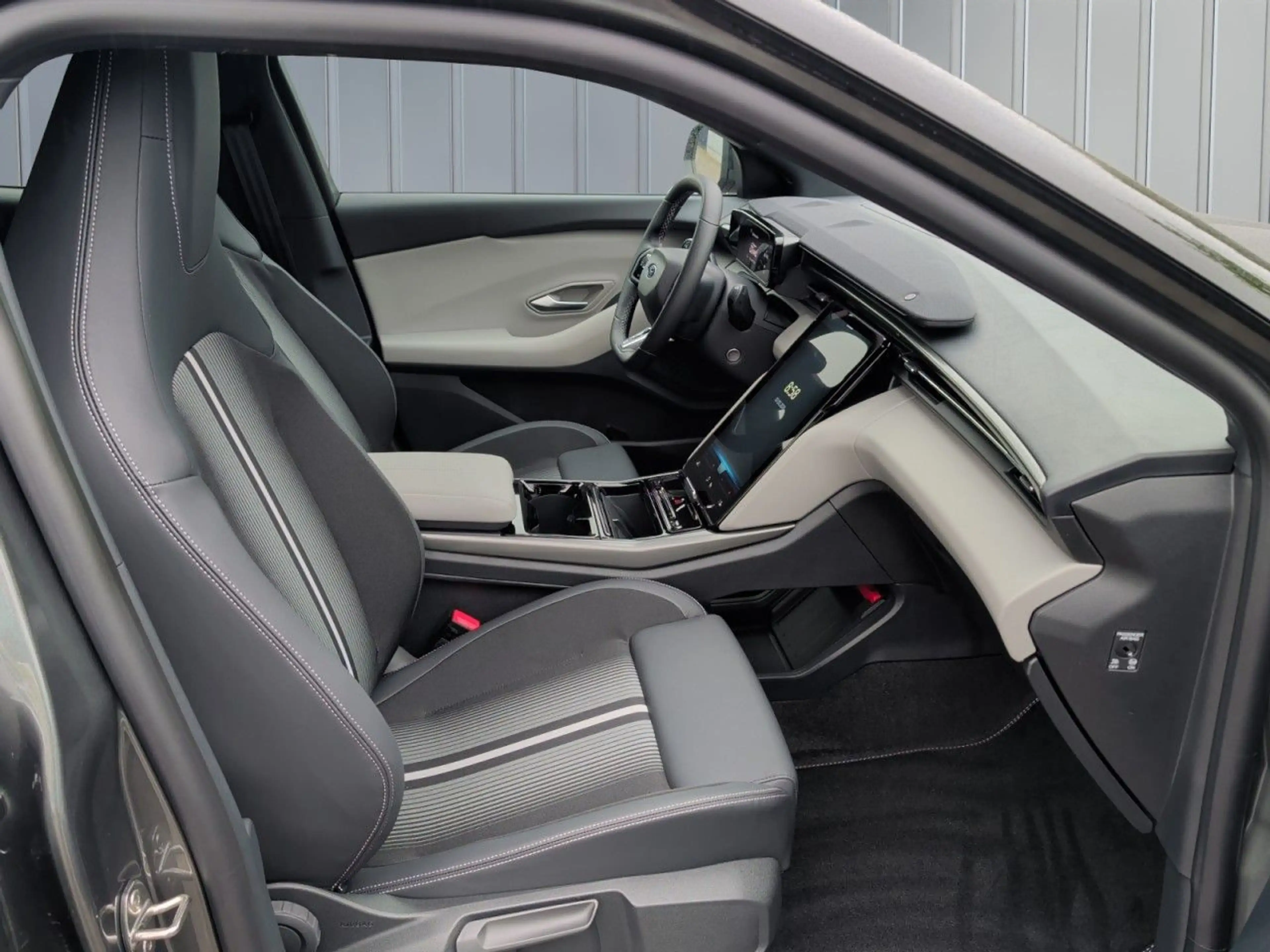 Ford Capri RWD Kamera+Navi+Massage-Sitz+ACC+KeyFree — photo 12