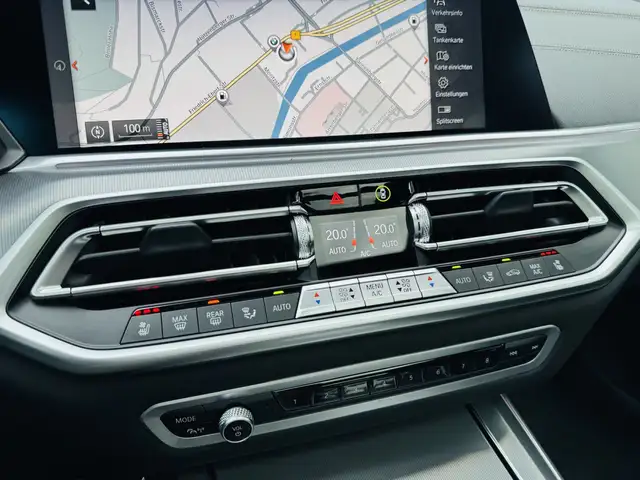 BMW X5 view 14