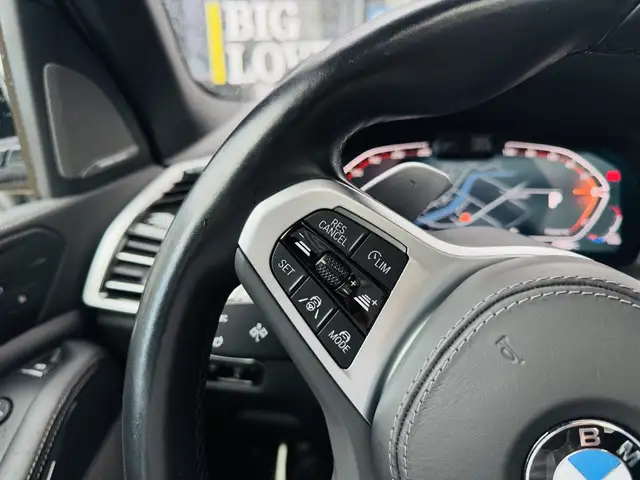 BMW X5 view 18