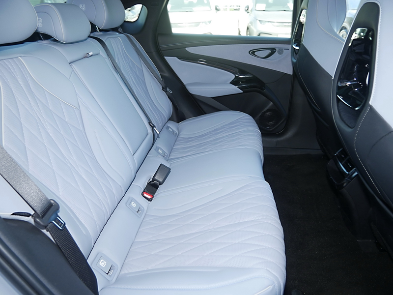 BYD Seal Excellence AWD 390 kW 360° LED Pano Wärmep. — photo 6