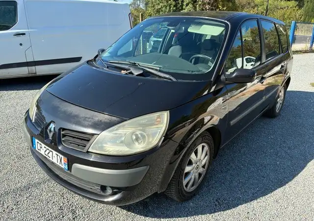 Renault Grand Scenic 1.9 dci 130 cv 5 places