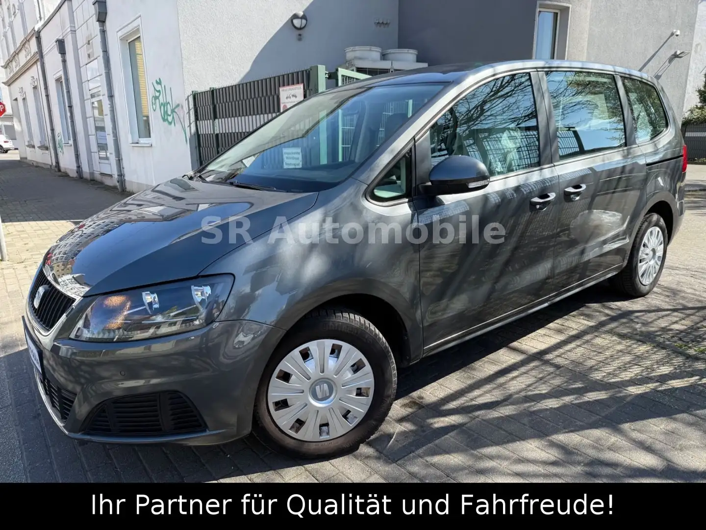 SEAT Alhambra 1.4 150 PS 1.HAND*KLIMAAUMTIK*7-SITZER Grau - 2